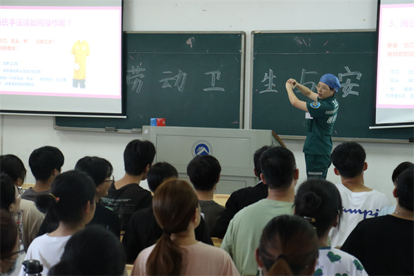 5252d93d4d954a01acbebdbb4b6eeaa8.jpg IMG_9258.jpg