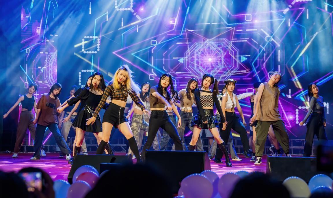 366461888ad240f19ef670b5ae6f8522.jpg 2.jpg