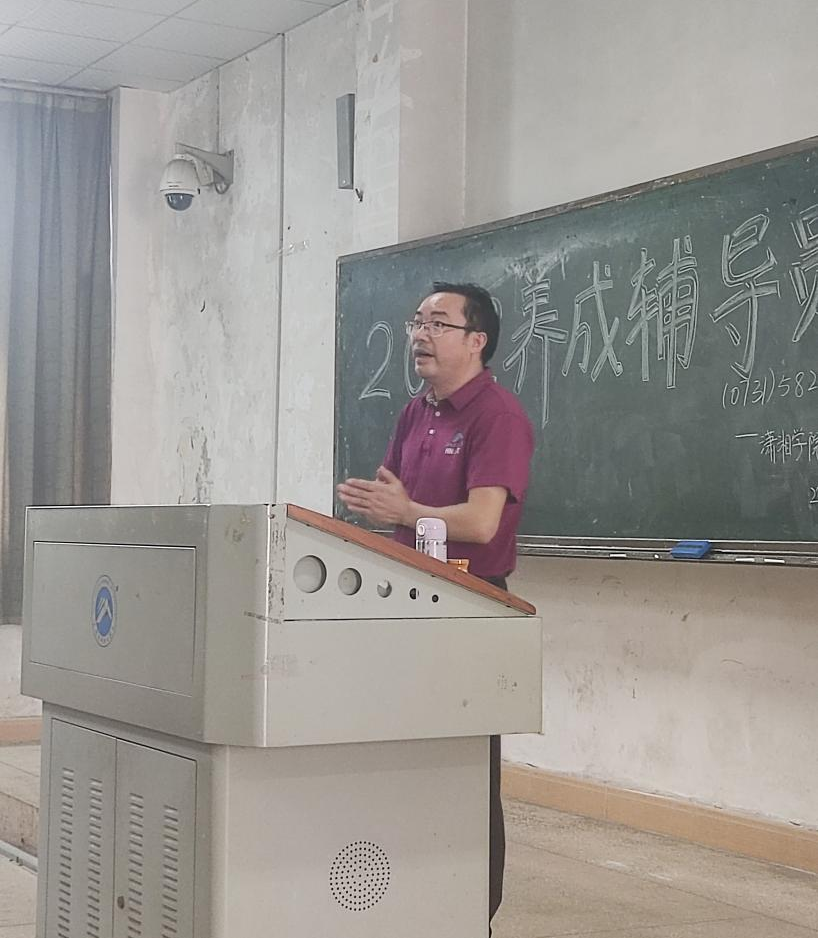 f4495cc3a1024f049a03a448b68f8b8c.png 图片2.png