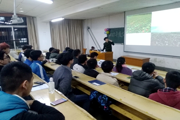 1491996252137460.jpg C72275AE6E851A68D959737280A9FE9D.jpg